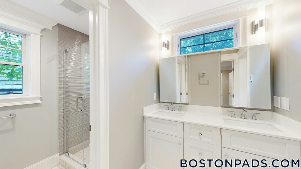 Building Photo - 101 Sumner Rd