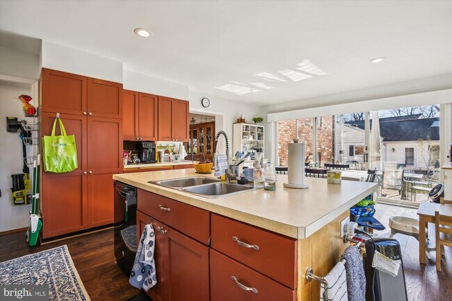 Building Photo - 7309 Pinecastle Rd