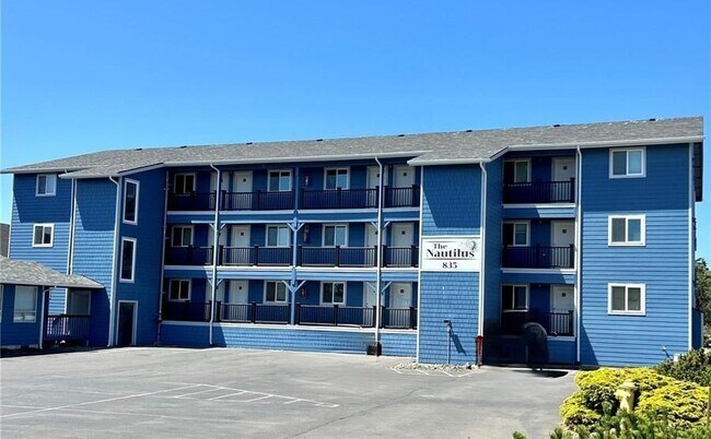 Building Photo - 835 Ocean Shores Blvd NW
