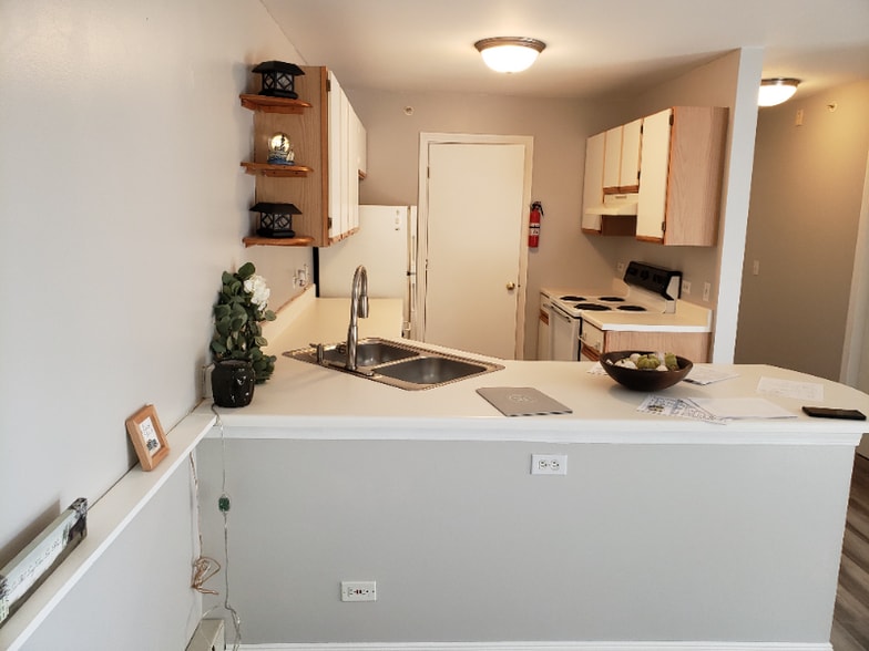 Building Photo - 1480 Spring Brook Ct