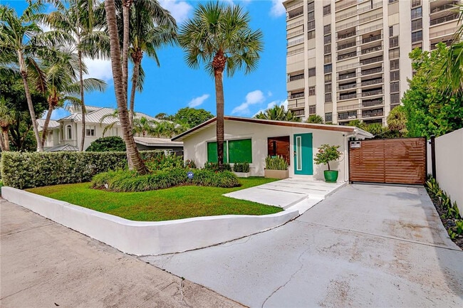 Building Photo - 3321 NE 18th St