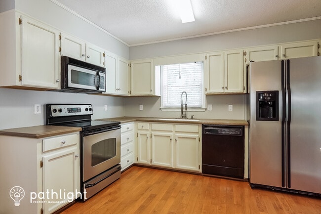 Building Photo - 4872 Keith Dr
