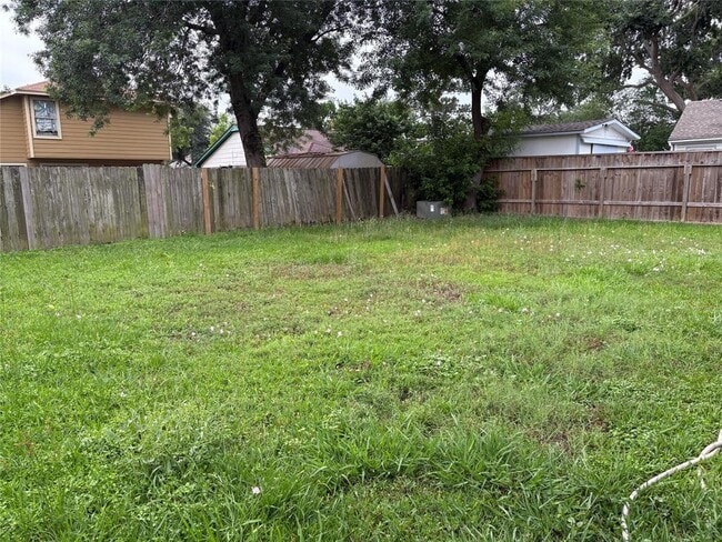 Building Photo - 18611 Bridoon Dr