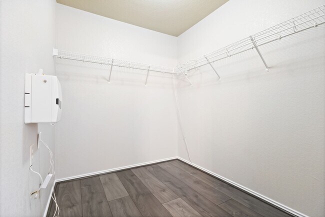 Building Photo - 426 Tequila Ranch