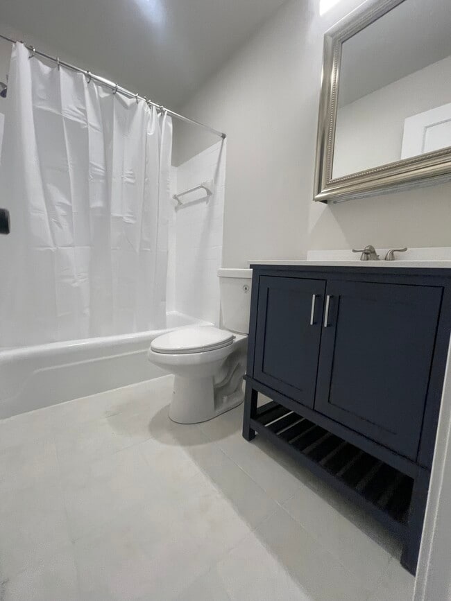 Building Photo - 2400 Windage Dr