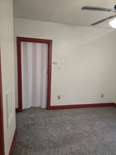 Building Photo - 1622 Bainbridge St