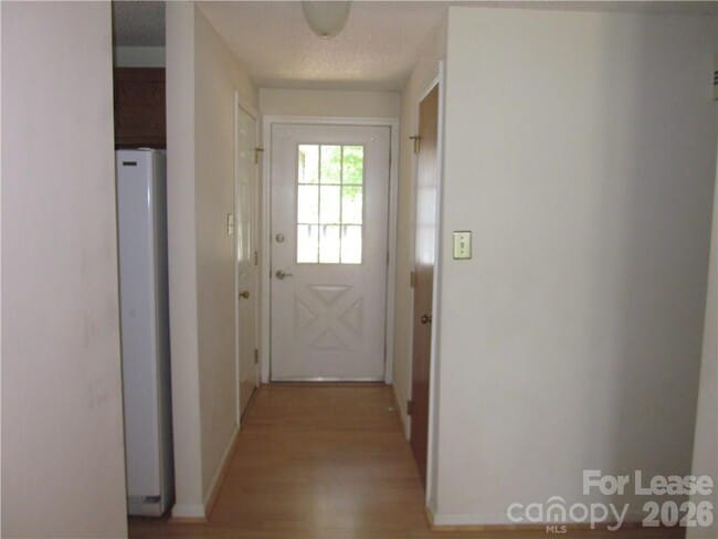 Building Photo - 11411 Misty Valley Ct