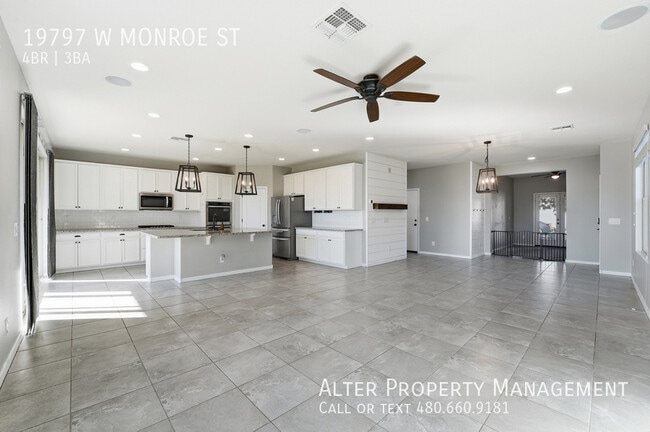 Building Photo - 19797 W Monroe St