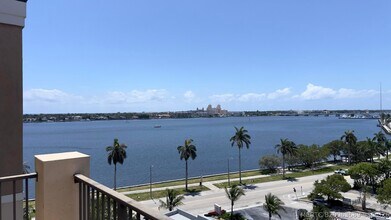 Building Photo - 1801 N Flagler Dr