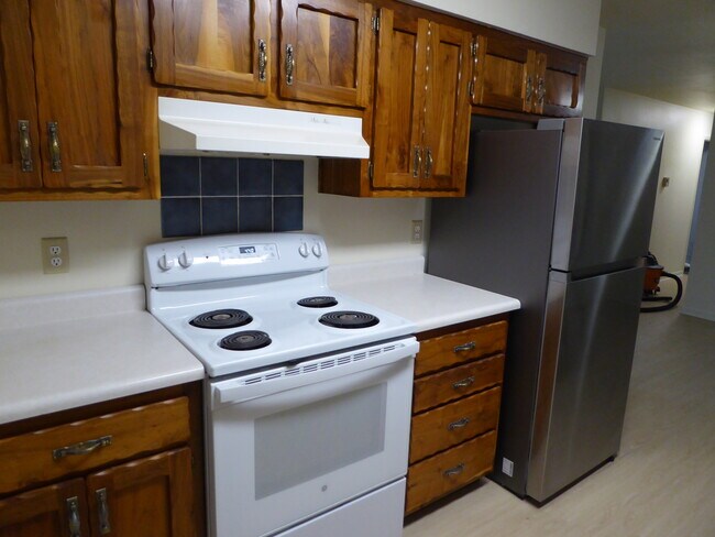 Building Photo - 3400 E Locust St