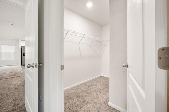 Building Photo - 669 Grand Reserve Dr
