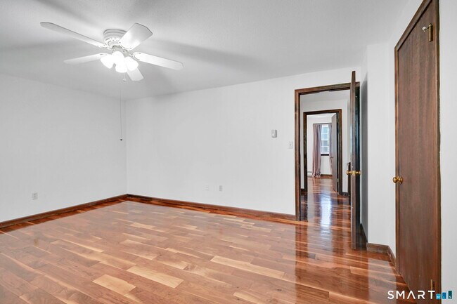 Building Photo - 61 Brandywine Ln