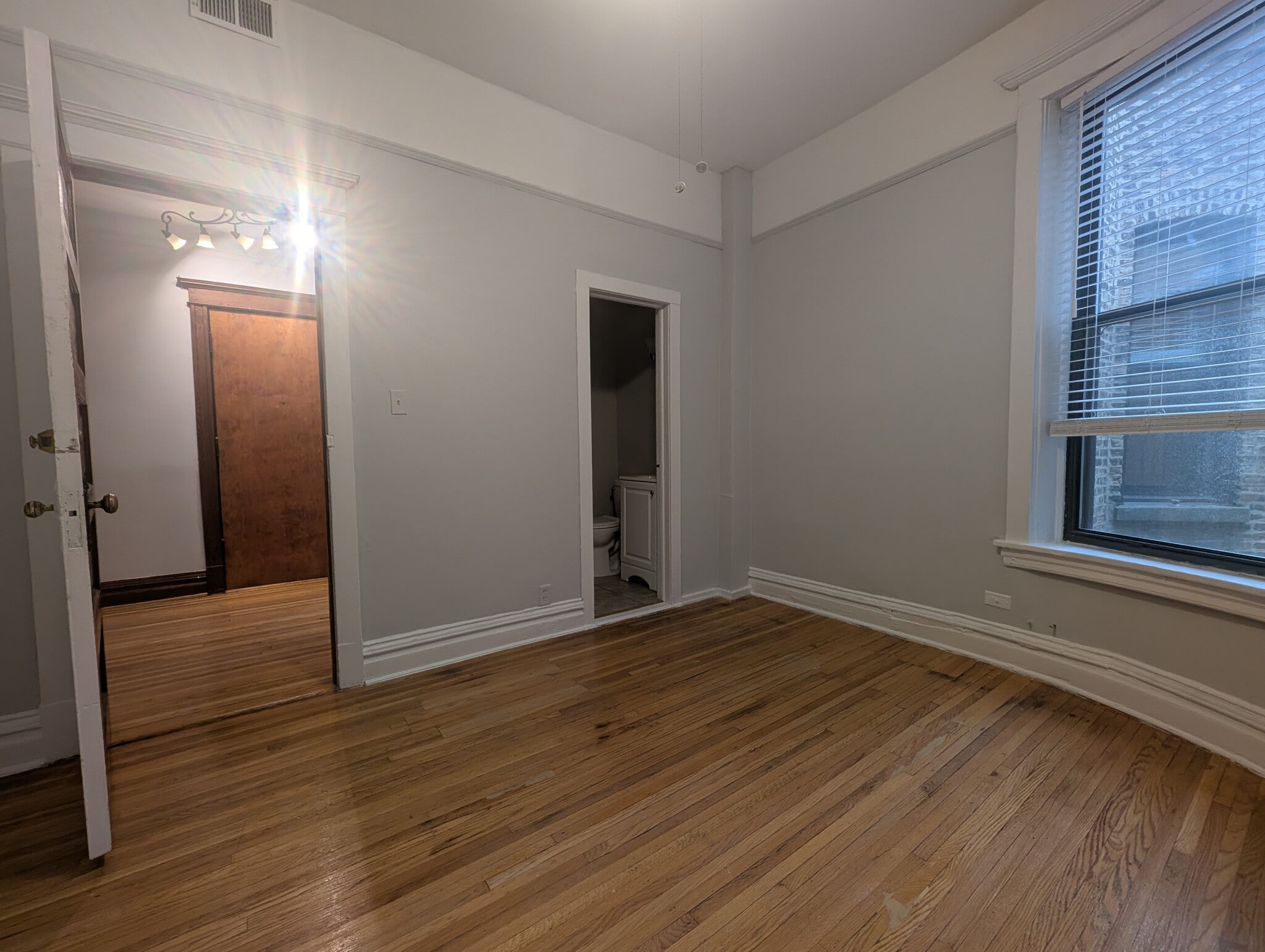 Building Photo - 3824 N Fremont