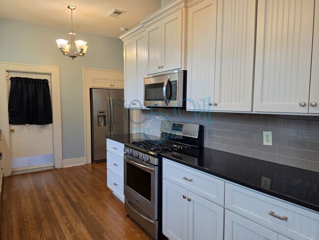 Building Photo - Charming 3BR Home in the Heart of Historic Argenta