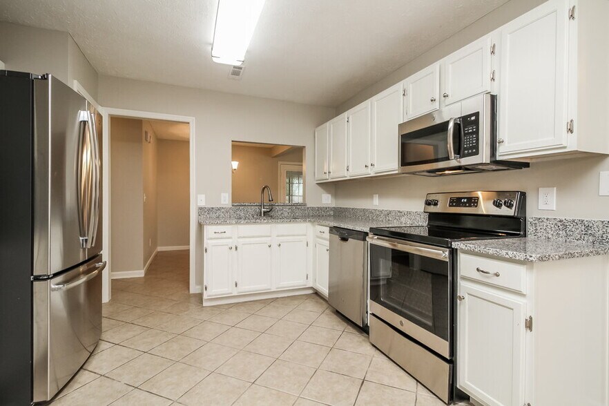 Building Photo - 3308 Milbridge Dr