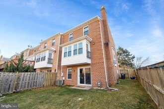 Building Photo - 46652 Clearview Terrace