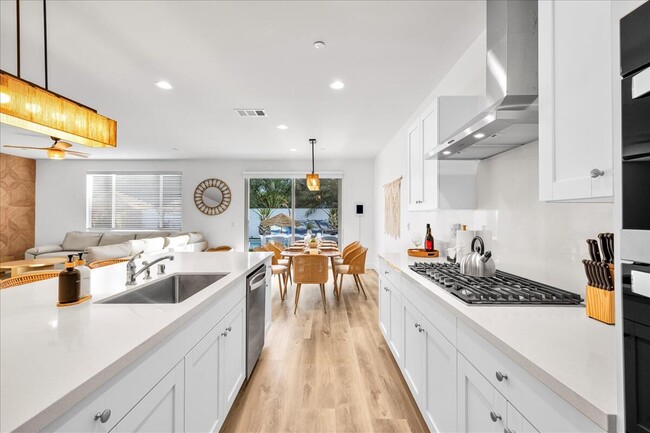 Building Photo - 83796 Moreno St