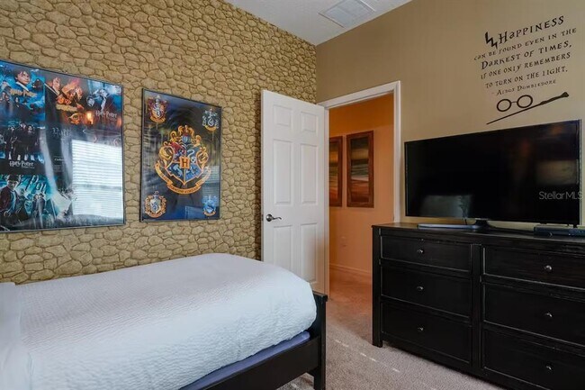 Building Photo - 3201 Gold Ln