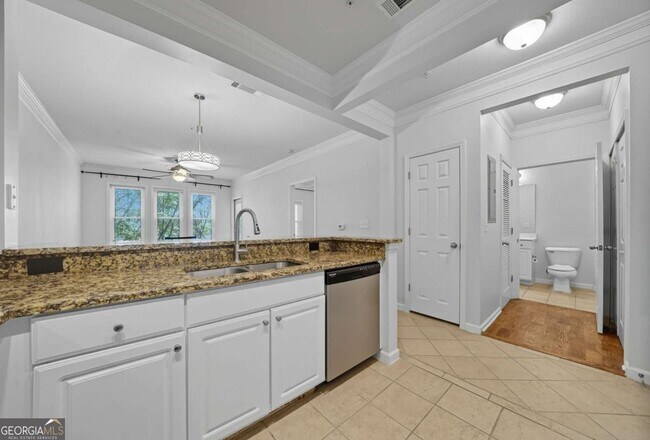 Building Photo - 1850 Cotillion Dr