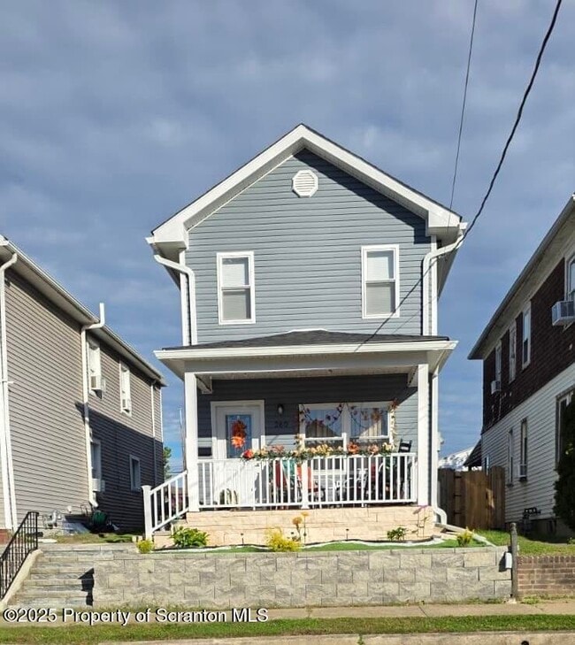 Primary Photo - 260 E Broad St