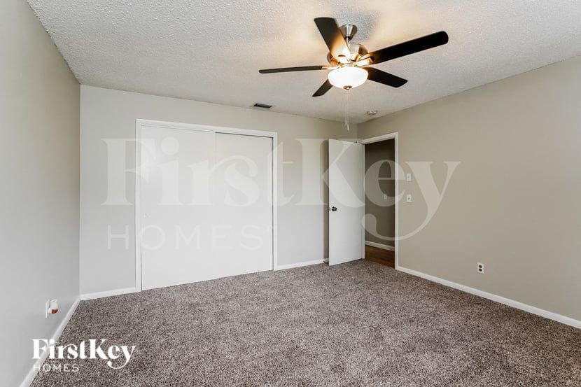 Building Photo - 331 SE 46th Ln