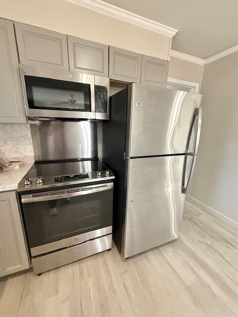 Building Photo - 677 Old Taylor Rd