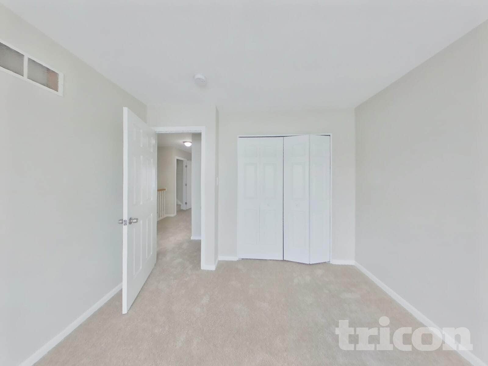 Building Photo - 137 Harvard Dr