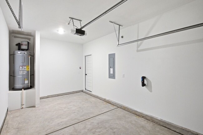 Building Photo - 2125 Osprey Isle Ln SW
