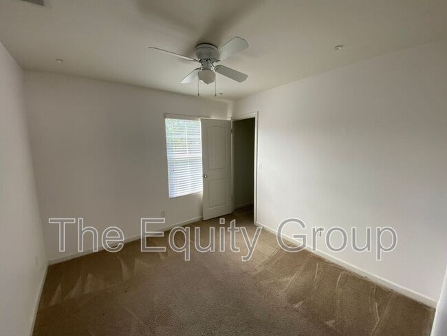 Building Photo - 1826 W Van Gogh