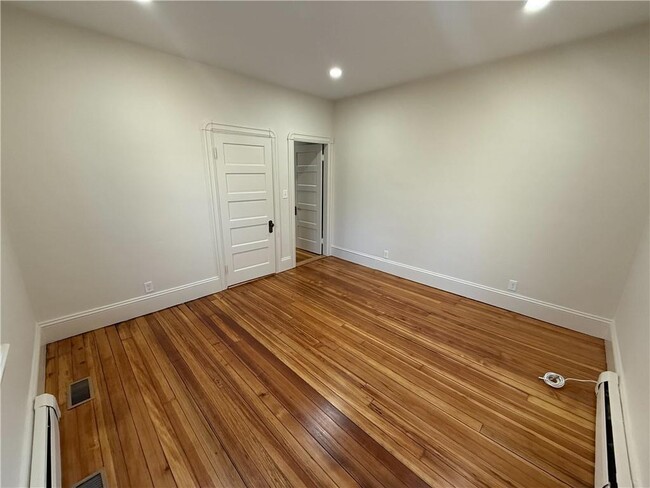 Building Photo - 29 Braman St