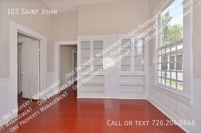 Building Photo - Nice Historic Home Near  Downtown