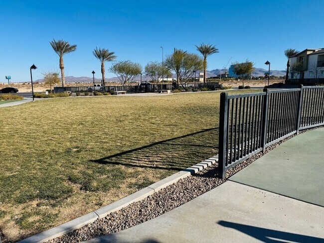 Building Photo - Semi-Furnished 3-bedroom, 2.5-bath townhouse For Rent