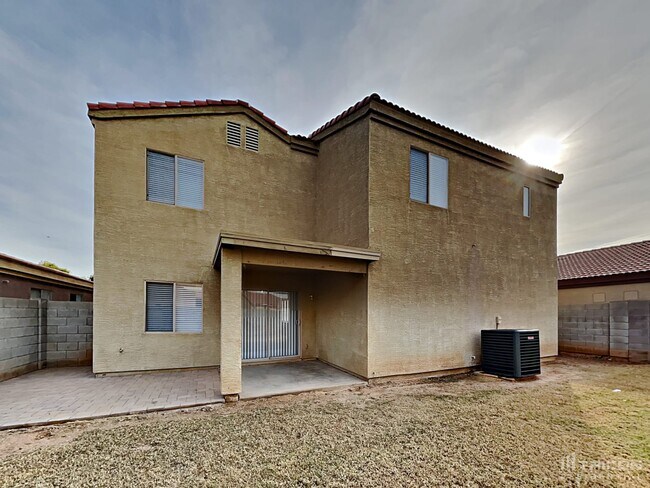 Building Photo - 2618 S Devonna Ln