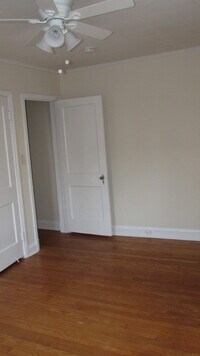 Building Photo - Beautiful Three Bedroom Home in Hamilton
