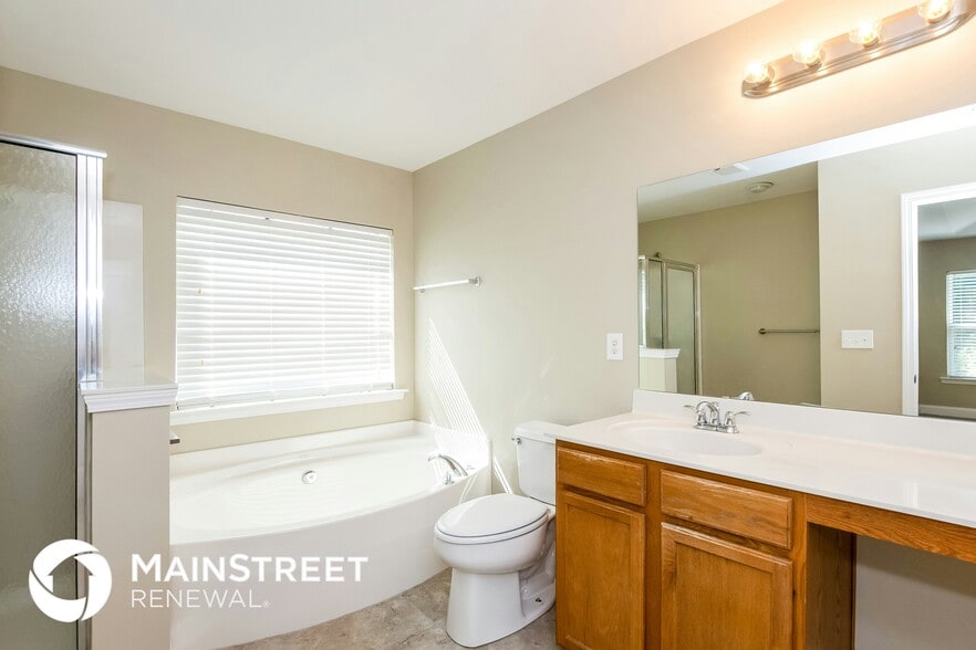 Building Photo - 3011 Kraus Glen Dr