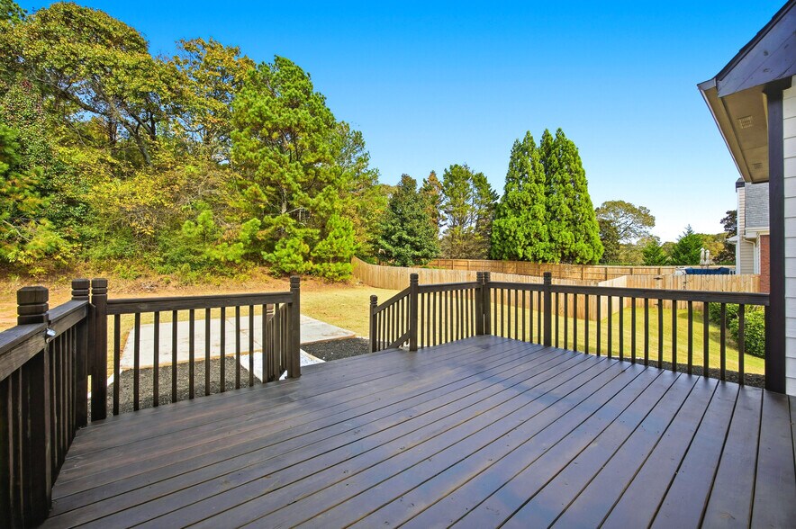 Building Photo - 5208 Hampton Mill Dr