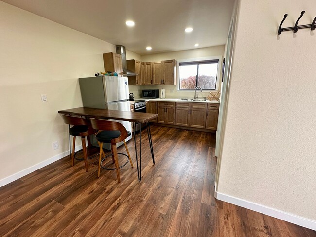 Building Photo - Furnished Studio Cottage on Peaceful Ranch Property – All Utilities Included