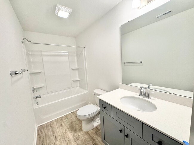 Building Photo - NEW 4 br 2.5 ba Single Family Home in the Kensington Community - China Grove