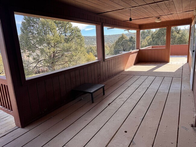 Building Photo - 3 Bedroom, 2 Bathroom Home in Cedar Crest, NM.