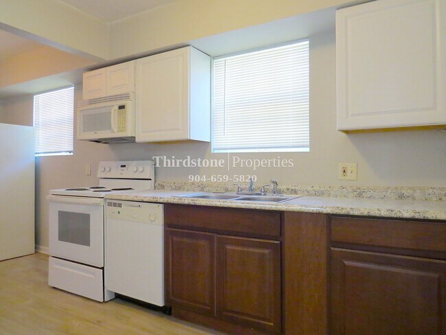 Building Photo - 1946 ALLANDALE CIR E, Jacksonville, FL 32254