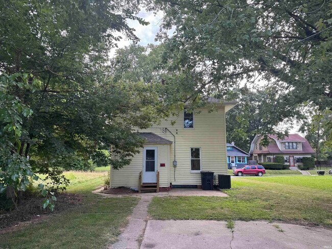 Building Photo - 1134 N Johnson St