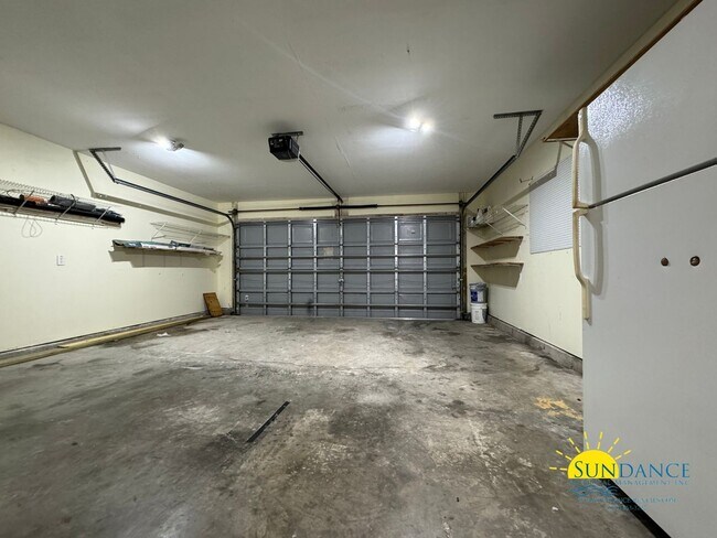 Building Photo - Solar Energy in desirable Hidden Shores of Gulf Breeze Neighborhood!