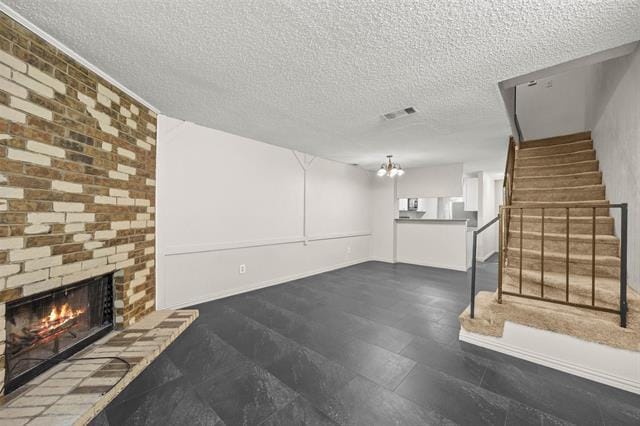 Building Photo - 601 Carriagehouse Ln