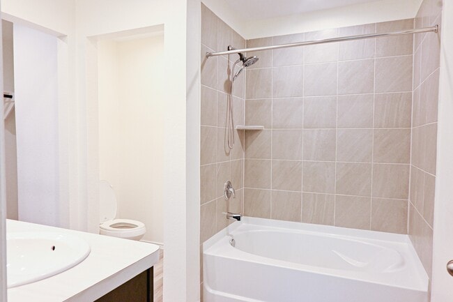 Building Photo - 12302 Rock Basin Dr