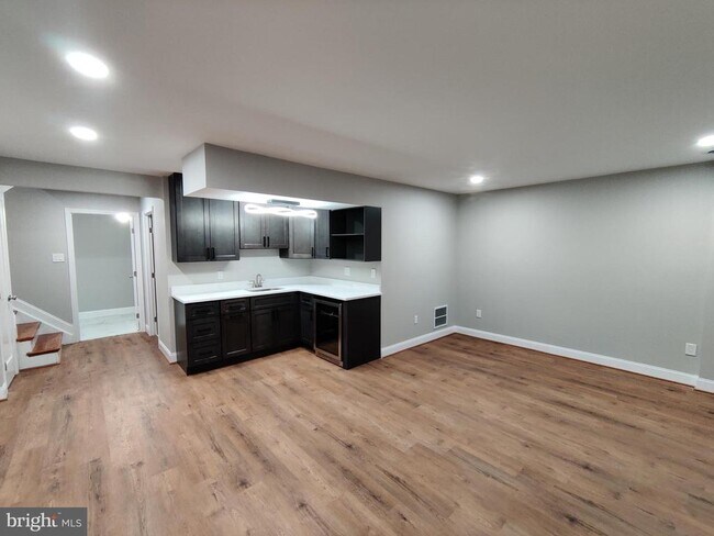 Building Photo - 9441 Park Hunt Ct
