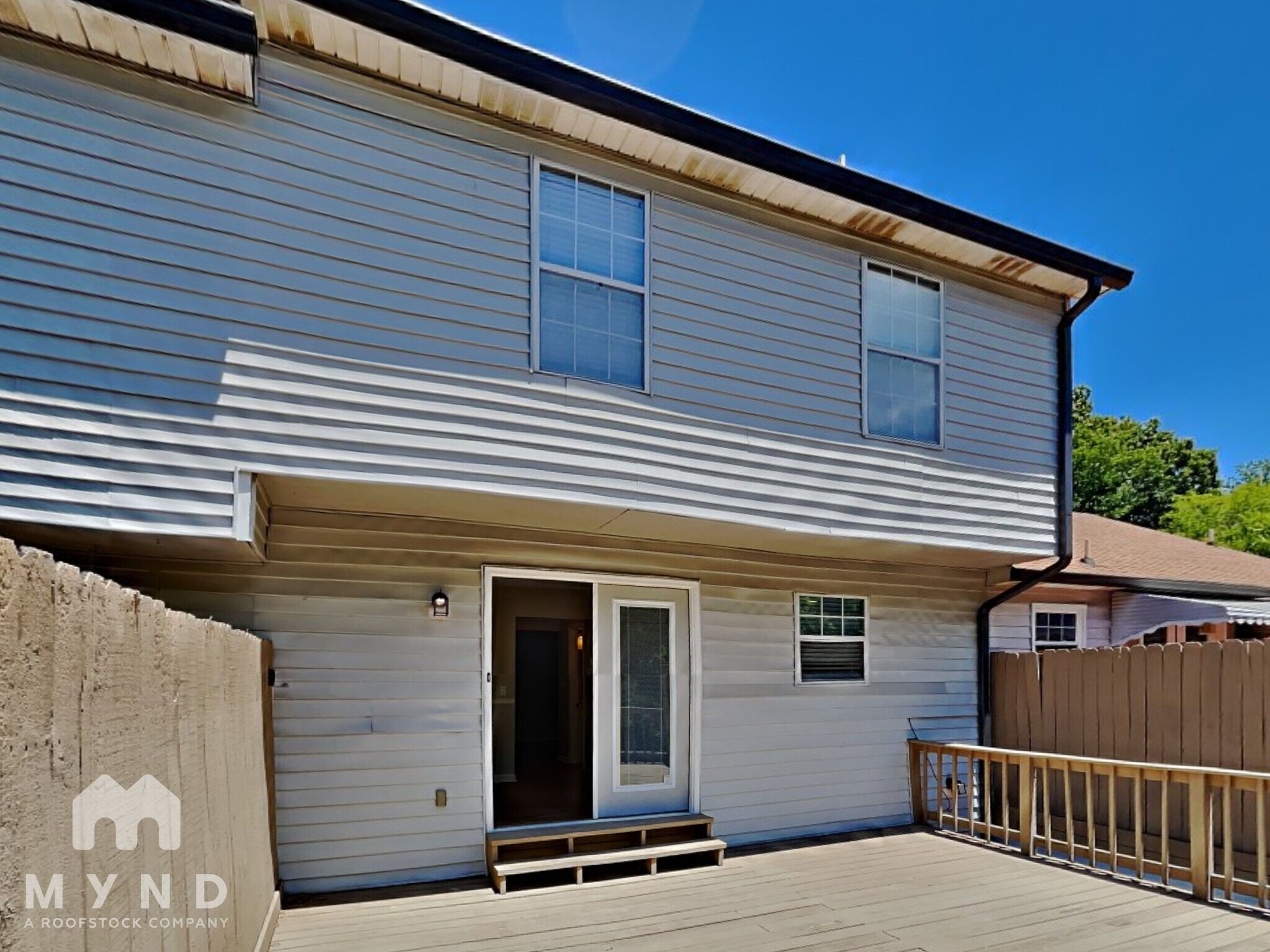 Building Photo - 383 Huntington Ridge Dr