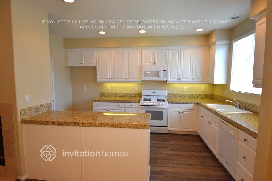 Building Photo - 33540 Willow Haven Ln