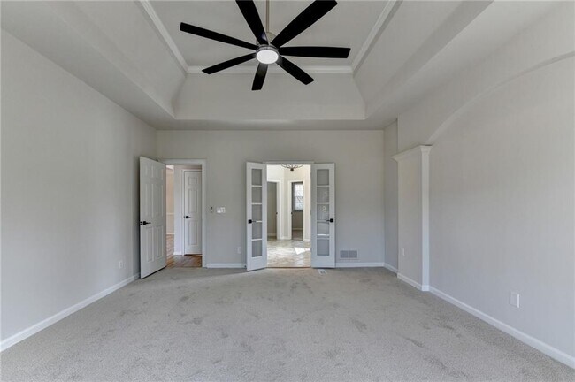 Building Photo - 6415 Sterling Dr