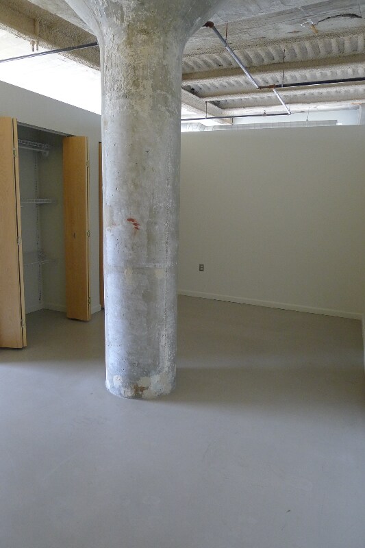 Building Photo - 41 Burroughs St