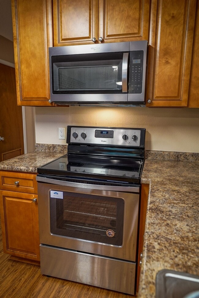 Building Photo - 410 Gaither Dr